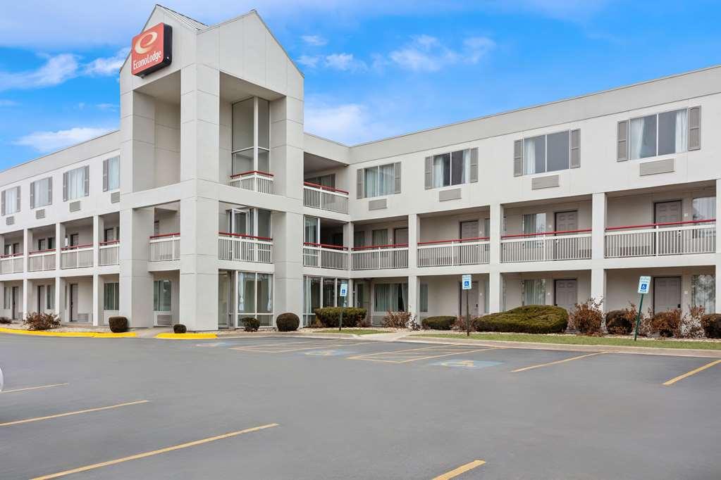 Econo Lodge Willowbrook Zewnętrze zdjęcie